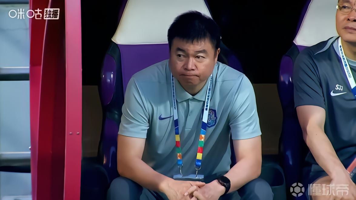 于根伟:外援可能做调整,萨尔瓦多顶替谁还需进一步评估分析